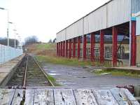 The forlorn-looking livestock auction shed alongside Thurso station on 27 March 2009.<br><br>[Brian Forbes 27/03/2009]