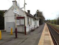 Thorntonhall station on 6 April 2009, looking towards East Kilbride<br><br>[John Steven 06/04/2009]