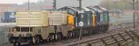 37601 and 37609 awaiting signals at Elderslie Loop on 24th March with the nuclear flask train from Hunterston to Carlisle<br><br>[Graham Morgan 24/03/2009]