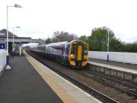 A 6-car 158 unusually employed on an off-peak service at Dalmeny on 4 May 2009.<br><br>[David Panton 04/05/2009]