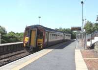 156 508 arrives at Shotts with an Edinburgh service on 1 June 2009. This is the only staffed station of the 15 on the line from Slateford to Holytown (inclusive).<br><br>[David Panton 01/06/2009]