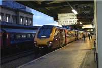 The 1827 CrossCountry service from Manchester to Bournemouth about to depart from Reading on 17 June 2009.<br><br>[John McIntyre 17/06/2009]