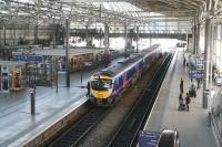 First TransPennine Express unit 185106 pauses at Leeds platform 15b with a Manchester Airport - Newcastle Central service on 22 April 2009.<br>
<br><br>[John Furnevel 22/04/2009]