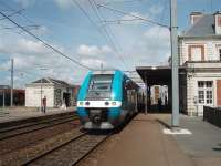 EMU 27718 has just arrived from Nantes at Clisson and will shortly cross over and follow a fast express back to Nantes calling all stations. <br><br>[Mark Bartlett 27/06/2009]