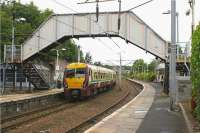 334034 calls at Hamilton Central on 27 July 2009 with a Motherwell - Milngavie service.<br><br>[John McIntyre 27/07/2009]