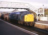 40033 with a freight at Inverkeithing on 28 October 1982.<br>
<br><br>[Peter Todd 28/10/1982]