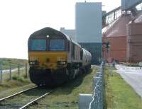 EWS 66176 preparing to leave the Alcan bauxite terminal at North Blyth on 2 September 2009<br>
<br><br>[Colin Alexander 02/09/2009]