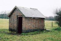 Quite why this hut, a quarter of a mile towards the A14 from the old station, should be so well preserved is anyone's guess. Just enjoy.<br><br>[Ken Strachan 19/01/2008]