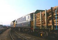 A Class 37 in front of 'dead'' Class 26 no D5300 waits to leave Aberdeen with the 1010 <I>Enterprise</I> service to Mossend in the summer of 1995. D5300 (formerly 26 007) was the first Birmingham Sulzer Type 2 to be built, and had been repainted in original green livery at Eastfield depot in 1992. It is now preserved at Barrow Hill.<br>
<br><br>[David Spaven //1995]