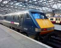 East Coast 91107 awaits departure from Glasgow Central on 17 February.<br><br>[John Steven 17/02/2010]