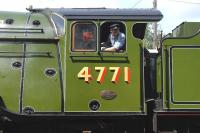 Gresley V2 no 4771 <I>Green Arrow</I> at Toddington on 3 June 2007.<br><br>[Peter Todd 03/06/2007]