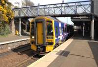 Edinburgh bound 158734 arriving at Burntisland on 15 April 2010.<br><br>[John Steven 15/04/2010]