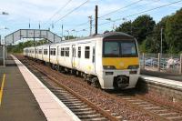 322485 stands at Longniddry with a North Berwick service in September 2006.<br><br>[James Young 15/09/2006]