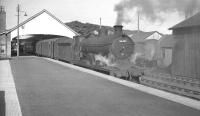Pickersgill 3P 4-4-0 no 54491 awaits its departure time with a train at Thurso in September 1960. The locomotive was eventually withdrawn from Wick shed (60D) at the end of 1961.<br><br>[K A Gray 07/09/1960]