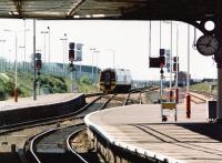 A 158 leaving Dundee for the south in April 1991.<br><br>[John Furnevel 05/04/1991]