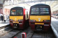 Helensburgh Central - platforms 1 and 2 buffer stops - April 2005.<br><br>[John Furnevel 23/04/2005]