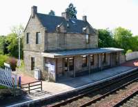 Springfield station building, now converted to a private house, May 2005.<br><br>[John Furnevel 22/05/2005]