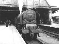 46256 <I>Sir William A Stanier FRS</I> with an up relief service about to leave Perth in August 1964. The Pacific was withdrawn from Crewe North just over two months later and had been broken up at Cashmores, Great Bridge, by the end of the year.<br><br>[Jim Peebles /08/1964]