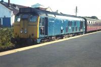 D5123 ready to leave Wick for Inverness in 1968.<br><br>[Bruce McCartney //1968]