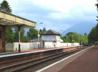 View east at Dalmally station on 5 September 2010 with a road/rail vehicle standing beyond the platform.<br><br>[Brian Forbes 05/09/2010]
