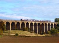 A 6-car 170 crossing the Avon Viaduct, Linlithgow, on 16 October.<br>
<br><br>[Brian Forbes 16/10/2010]