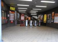 Bridge Street Subway station isn't in Bridge Street and had no <br>
interchange with the surface station of the same name. It does however have good connections with buses coming in from the South Side and has far more respectable ticket sales than next-door West Street, the quietest on the line. On 16 October the ticket hall at Bridge Street is looking pretty quiet too, but there's never much need to hang around these places and (deliberately?) the displays in front of the barriers don't tell you when the next train is due, unlike the ones on the platform.<br><br>[David Panton 16/10/2010]