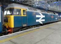 47 580 <I>County of Essex</I> at the head of a Rail Blue tour standing at Platform 2 at Waverley on 13 November 2010. It will return to Leicester with no scheduled stops. Heritage liveries only seem to to be catching up with the present; when you work it out this isn't really true. I think the illusion is just a sign of growing old. Having said that the railfans on this tour were still older than me, as well as being shorter and fatter and with less hair. That will never change.<br>
<br><br>[David Panton 13/11/2010]