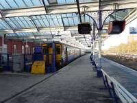 156.494 about to depart with the 11.27am to Glasgow Central<br><br>[Ken Browne 26/11/2010]