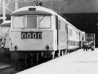 Waiting for the off - a Class 86 waits to haul a rake of Mk 2 blue and grey stock out of London Euston on 20 March 1976.<br>
<br><br>[John McIntyre 20/03/1976]