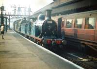 CR 123 + NB 256 <I>Glen Douglas</I> arriving at Glasgow Central on 5 September 1959 with one of several specials run in connection with the <I>Scottish Industries Exhibition</I>.<br><br>[A Snapper (Courtesy Bruce McCartney) 05/09/1959]