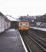 EMU M77172 stands at Bury Bolton Street in 1979 following its arrival with a service from Manchester Victoria.<br><br>[Ian Dinmore //1979]