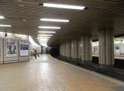 A look along the Outer Circle platform at Partick Subway on 4 January.It's a pity I can't convey the smell, neither pleasant not unpleasant, which permeates the system and makes you feel immediately at home - even if you've never lived in Glasgow. Just me then.<br>
<br><br>[David Panton 04/01/2011]