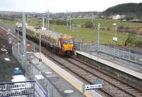 The 10.39 Helensburgh Central - Edinburgh Waverley arrives at Blackridge on 13 January 2011.<br><br>[John Furnevel 13/01/2011]