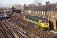 Brush Type 4 no D1790 passes through Stockton station on Friday 2nd October 1970 with the 16.35 block oil train from Port Clarence to Long Eaton.<br>
<br><br>[Bill Jamieson 02/10/1970]