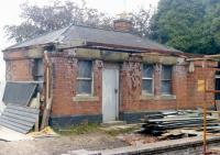 The down platform building at Toddington in 1985. [See image 20028 for the rebuilt version.]<br>
<br>
<br><br>[Colin Miller //1985]