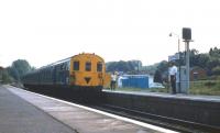 DEMU no 1102 arrives at Dunbridge with a service from Eastleigh to <br>
Salisbury in 1985.<br>
<br><br>[John McIntyre //1985]