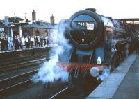 Admirers gather on the platforms of Nottingham Midland station on 9 June 1968 to watch the arrival of 70013 <I>Oliver Cromwell</I> with the BR (LMR) <I>Midland Line Centenary Special Railtour</I>. The Britannia was about to hand over to Peak D138 for the return journey to London St Pancras.<br><br>[Unknown 09/05/1968]