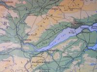 This is part of a Johnston & Bacon map of 1955 called 'Forth & Tay' and it's at a scale to 2 miles to the inch. The seeming lack of detail is down to the fact that it was an educational wall map (pay attention at the back) and has wooden dowels top and bottom. The railways open to passengers at the time are all faithfully recorded, though the Inchture (horse) Tramway is shown despite having closed 39 years earlier! Burghs are shown in prominent typeface regardless of size, hence Auchtermuchty's appearance as a comparative metropolis. Johnston and Bacon Maps<br><br>[David Panton //1955]