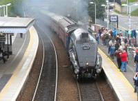 60007 <I>Sir Nigel Gresley</I> arrives at Inverkeithing with the afternoon SRPS <I>Forth Circle</I> railtour on 24 April.<br><br>[Mark Poustie 24/04/2011]