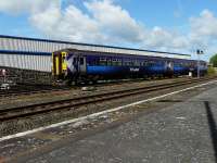 156507 arrives at Kilmarnock with 1A35 the 09.48 from Glasgow Central <br><br>[Ken Browne 28/06/2011]