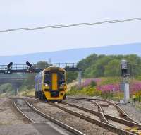 158958 eastbound approaching Pilning on 12 July with a Cardiff - Portsmouth service.<br><br>[Peter Todd 12/07/2011]