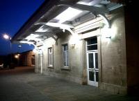 Station entrance at Chippenham on a pleasant summer Sunday evening in August 2011: a warm welcome.... but few passengers about.<br><br>[Ken Strachan 14/08/2011]