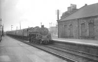 73153 arrives at Stirling in June 1965 with the 5.35pm Glasgow Buchanan Street - Dunblane service.<br><br>[K A Gray 07/06/1965]