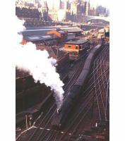 An A4-hauled ECML service moves away from the platform at Waverley and towards the Calton Tunnel on 12th August 1961.<br><br>[Frank Spaven Collection (Courtesy David Spaven) 12/08/1961]