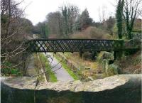 View south along the Waverley trackbed passing through Eskbank station in March 2005.<br><br>[John Furnevel 02/03/2005]