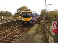 TransPennine Express 185139 heads north through Kearsley with the 12.23 Manchester Airport to Blackpool North service on 14 November 2011.  <br><br>[David Pesterfield 14/11/2011]