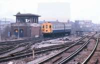 A British Rail Class 416 (2EPB) emu approaching Richmond with a North London Line service from Broad Street in December 1985.<br><br>[Ian Dinmore /12/1985]