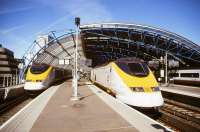 <I>Eurostars</I> at Waterloo International in September 1995. The International platforms are numbered 20-24. [See image 39124]<br><br>[Ian Dinmore /09/1995]