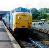 Deltic 55016 <I>'Gordon Highlander'</I> photographed at Berwick in August 1980.<br><br>[Colin Alexander /08/1980]