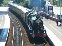 5043 <I>Earl of Mount Edgcumbe</I> arrives at Inverkeithing on 27 May 2012 with Vintage Trains Ltd's Forth Circular tour bearing 'The Caledonian' headboard.<br><br>[Mark Poustie 27/05/2012]